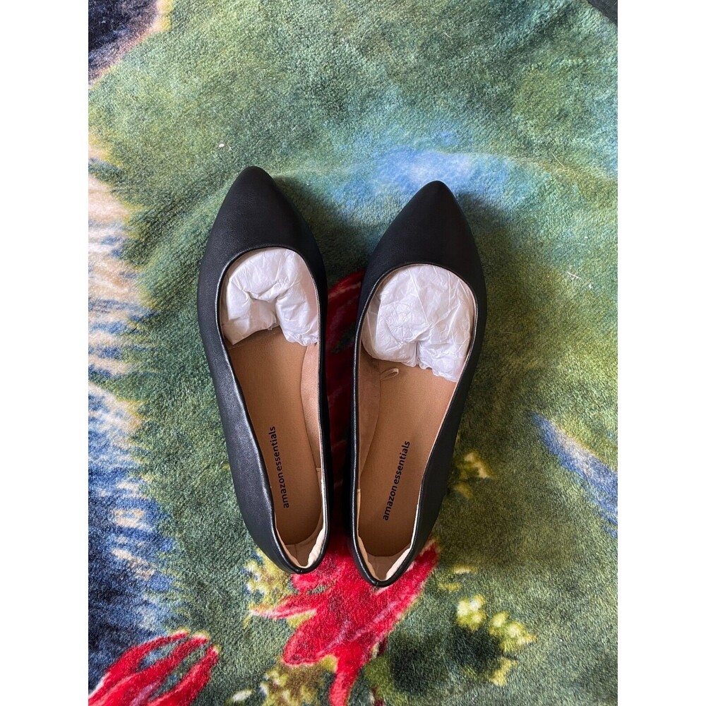 AMAZON ESSESTIALS Women's Shoes Flat 7 1/2 wide Black, new condition without box - Picture 5 of 5